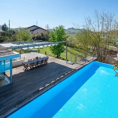 Stordita By Interhome فيلة Castellinaldo